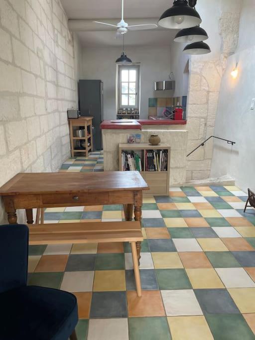 Maison de ville au coeur du centre historique Arles Extérieur photo